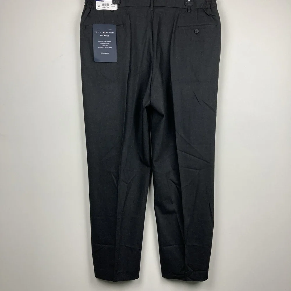 Tommy Hilfiger Mens Modern‎ fit Dress Pants 40 / 30 Dark Grey Solid